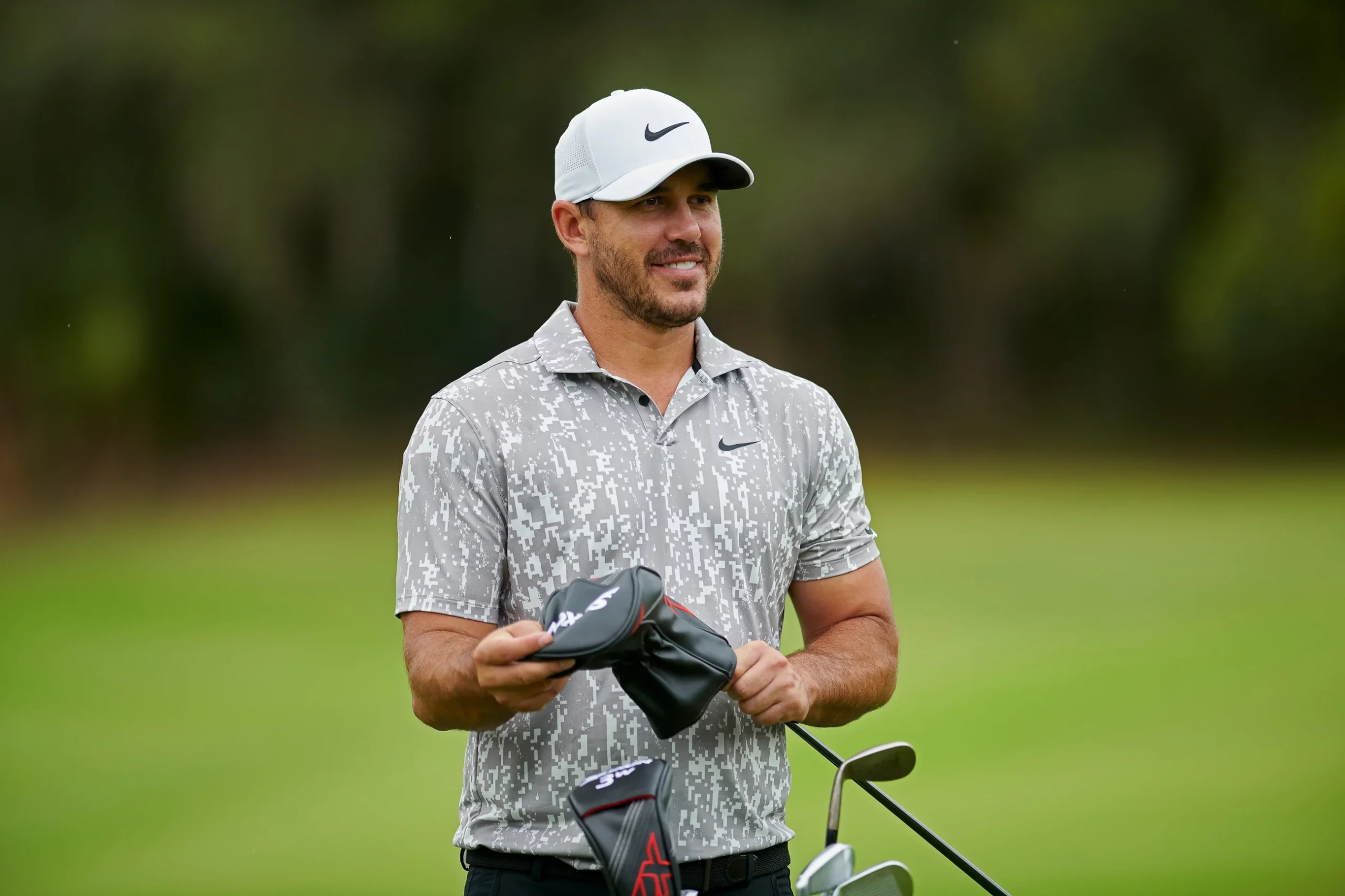 Apparel Sales Store -Apparel Sales Store Brooks Koepka 7 2600x scaled